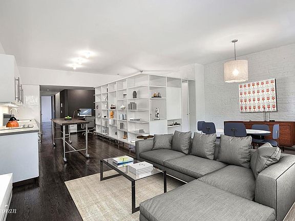 3rd image of 426 Sterling Pl APT 2B