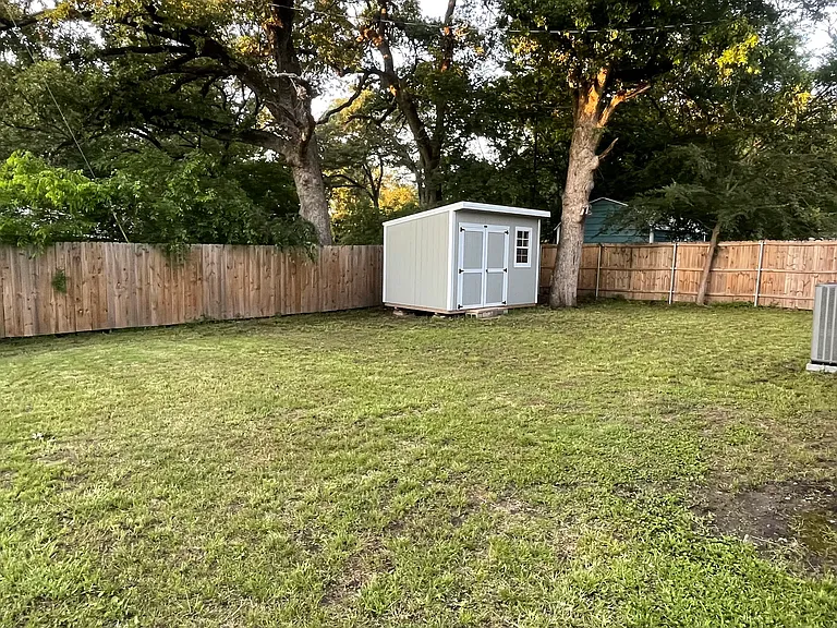 119 Old Mill Ln — Photo 5