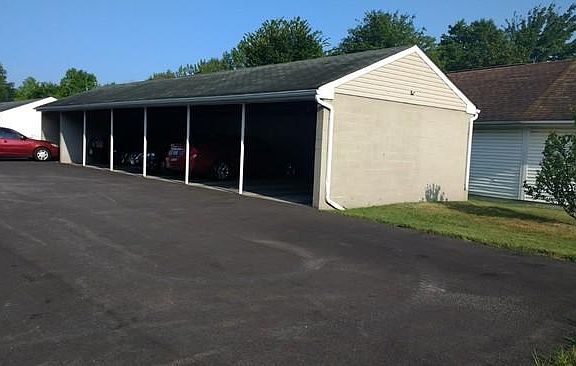 3rd image of 7456 E Huntington Dr APT 2
