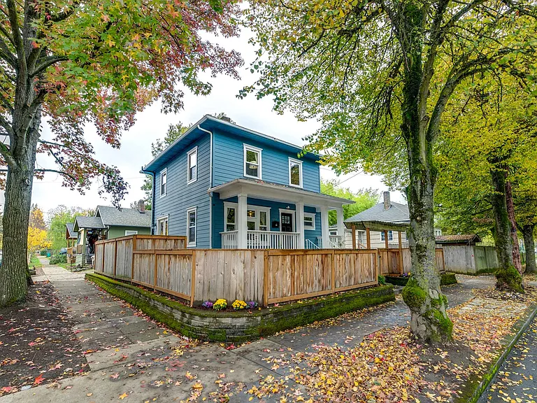 5264 N Willis Blvd — Photo 2