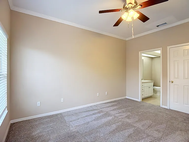 1105 Eagle Pond Dr — Photo 23