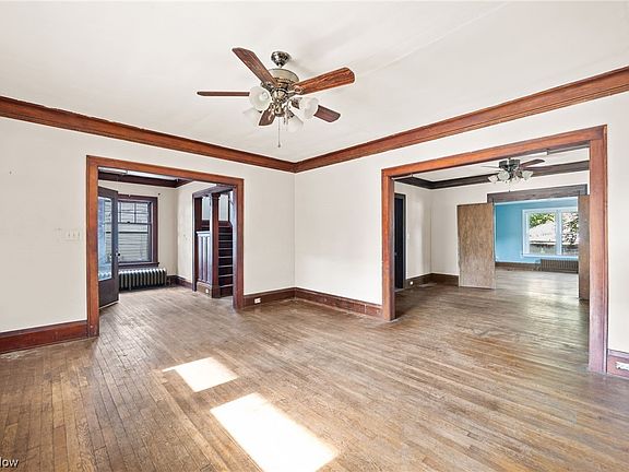 5th image of 1475 W 98th St