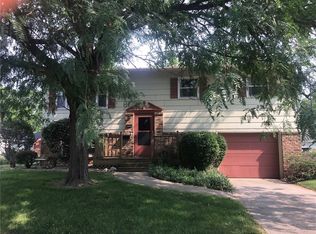 2088 W Clearmont Ave, Decatur, IL 62526