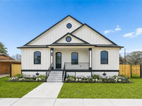 2520 Haring Rd, Metairie, LA 70001