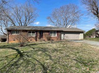 217 Briarfield Ln, Cadiz, KY 42211