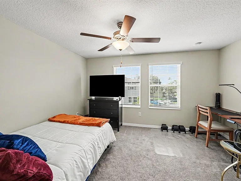 4524 Tuscan Loon Dr — Photo 15