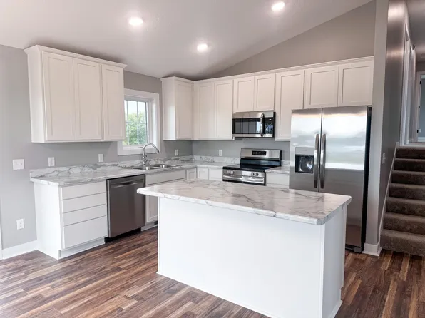 16638 Eagle Ridge Cir, Pine City, MN 55063