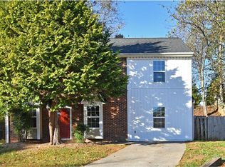 717 Pilgrim Ford Ct, Clemmons, NC 27012