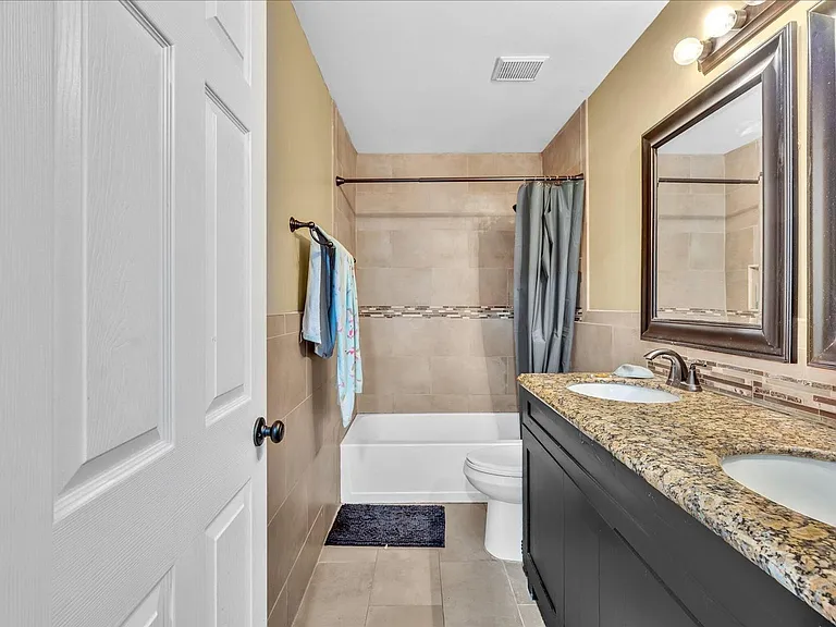 7145 Crescent Creek Way #7145 — Photo 11