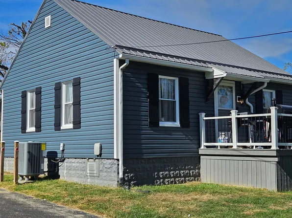 (undisclosed Address), Carmichaels, PA 15320