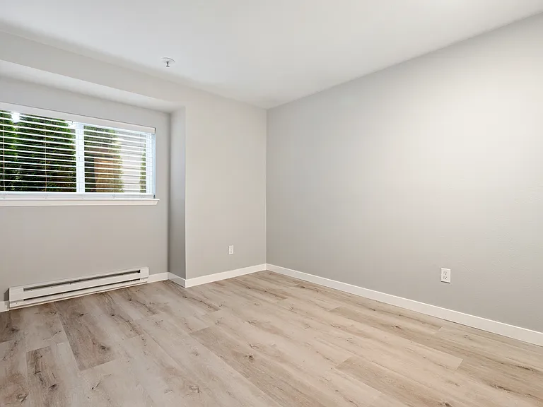12618 109th Ct NE #H101 — Photo 12