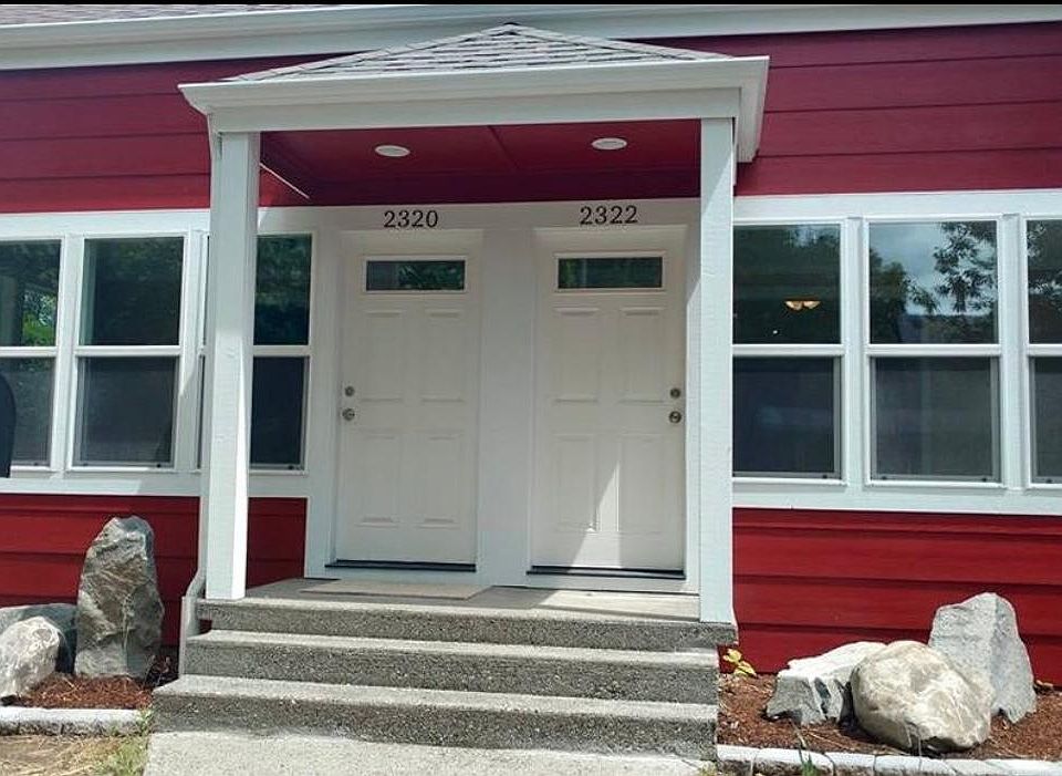 1st image of 2322 Capitol Way S