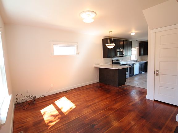 3rd image of 5107 N 47th St