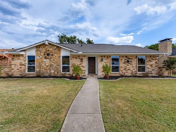 Home for Sale in Garland TX