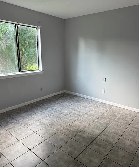 111 Kacy Ln — Photo 10