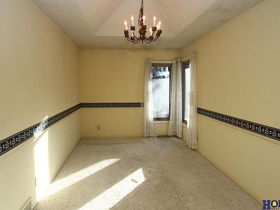 4th image of 1630 Buckingham Dr