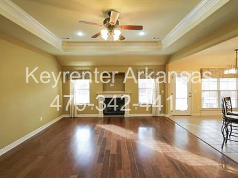 3200 Calm Ridge Rd — Photo 3