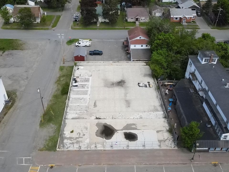 1st image of 75 Penobscot Avenue