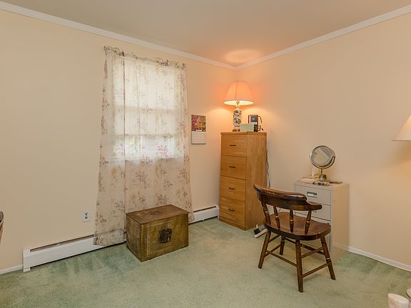 4th image of 99 Loop Dr