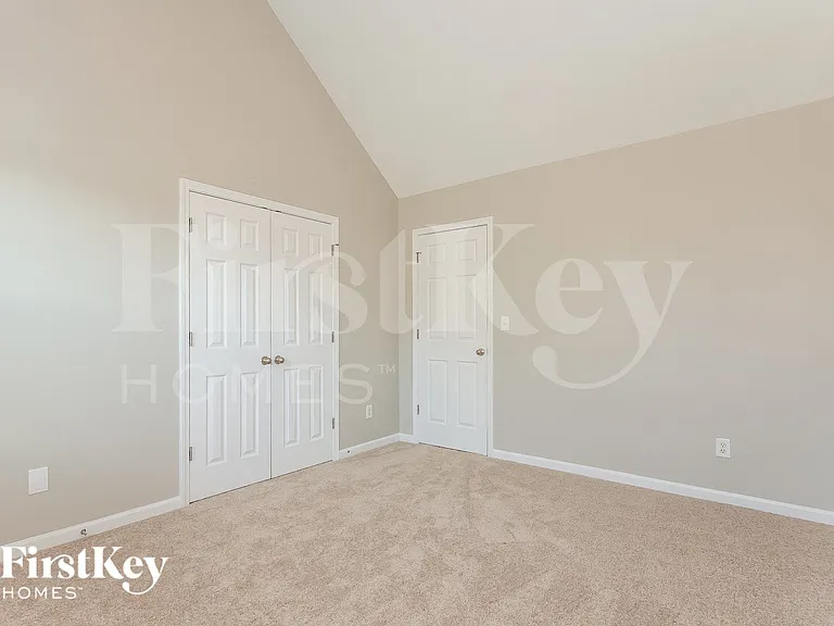 8524 Ridgeline Ln — Photo 8