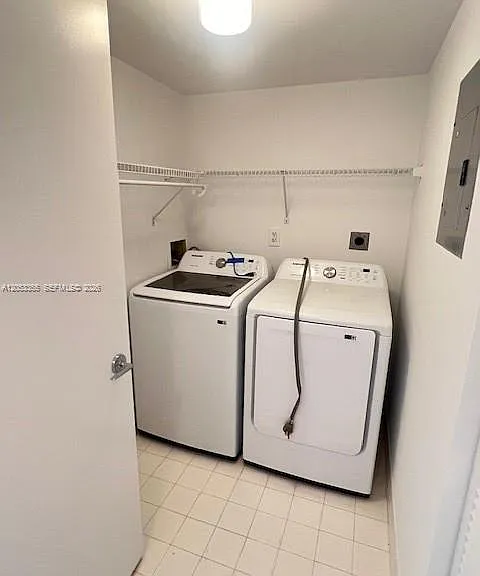 3600 Yacht Club Dr #504 — Photo 10