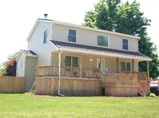 406 W Union St, Rockton, IL 61072