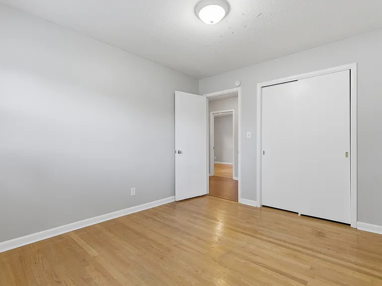 8413 Old Madison Pike — Photo 10