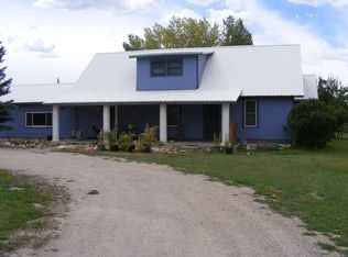 755 N 8th St, Lander, WY 82520