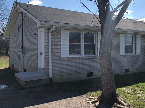 2nd image of 723 Kent Dr #A