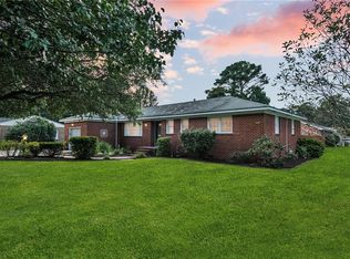 417 Parker Rd, Chesapeake, VA 23322