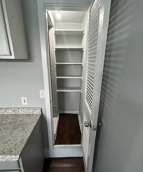 1715 Naldo Ave #3 — Photo 7