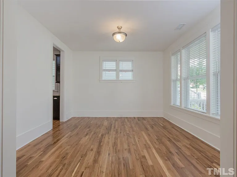 557 Serenity Hill Cir — Photo 5