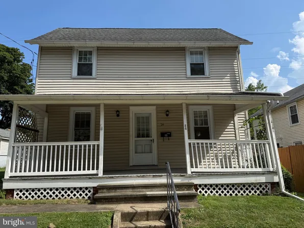 24 W Broad St, Malvern, PA 19355