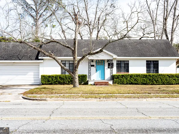 1615 Brunel St, Waycross, GA 31501