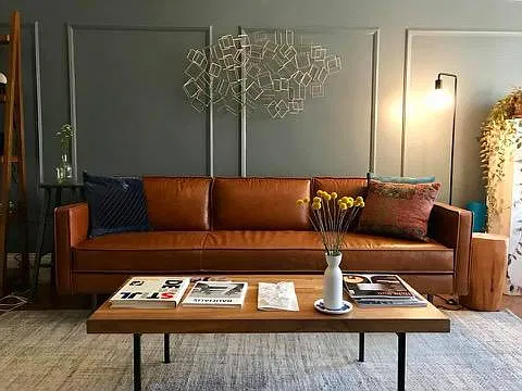 LivingRm of similar unit in bldg