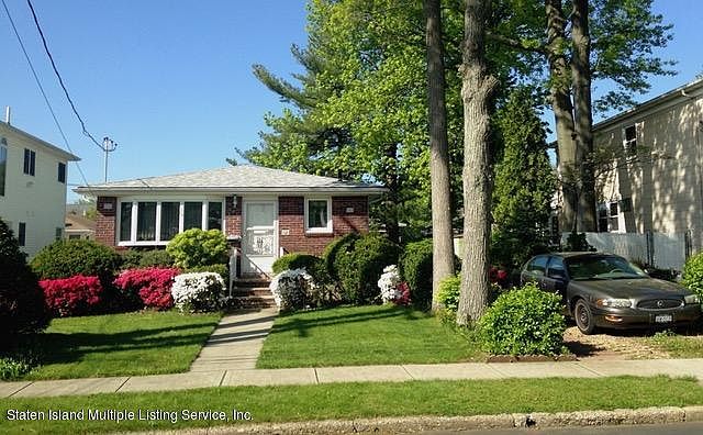 1st image of 30 Chesterton Ave