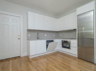 31 South St #13, Boston, MA 02111