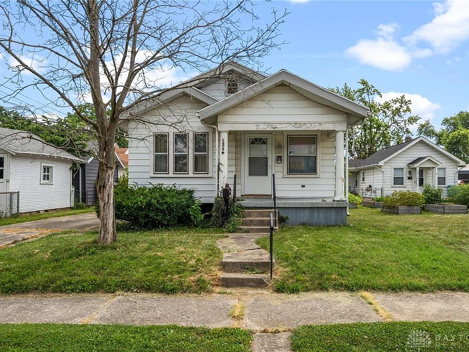 1st image of 2608 Lynhurst Ave