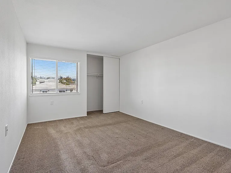 31-web-or-mls-Wisteria St 10-S1807-029
