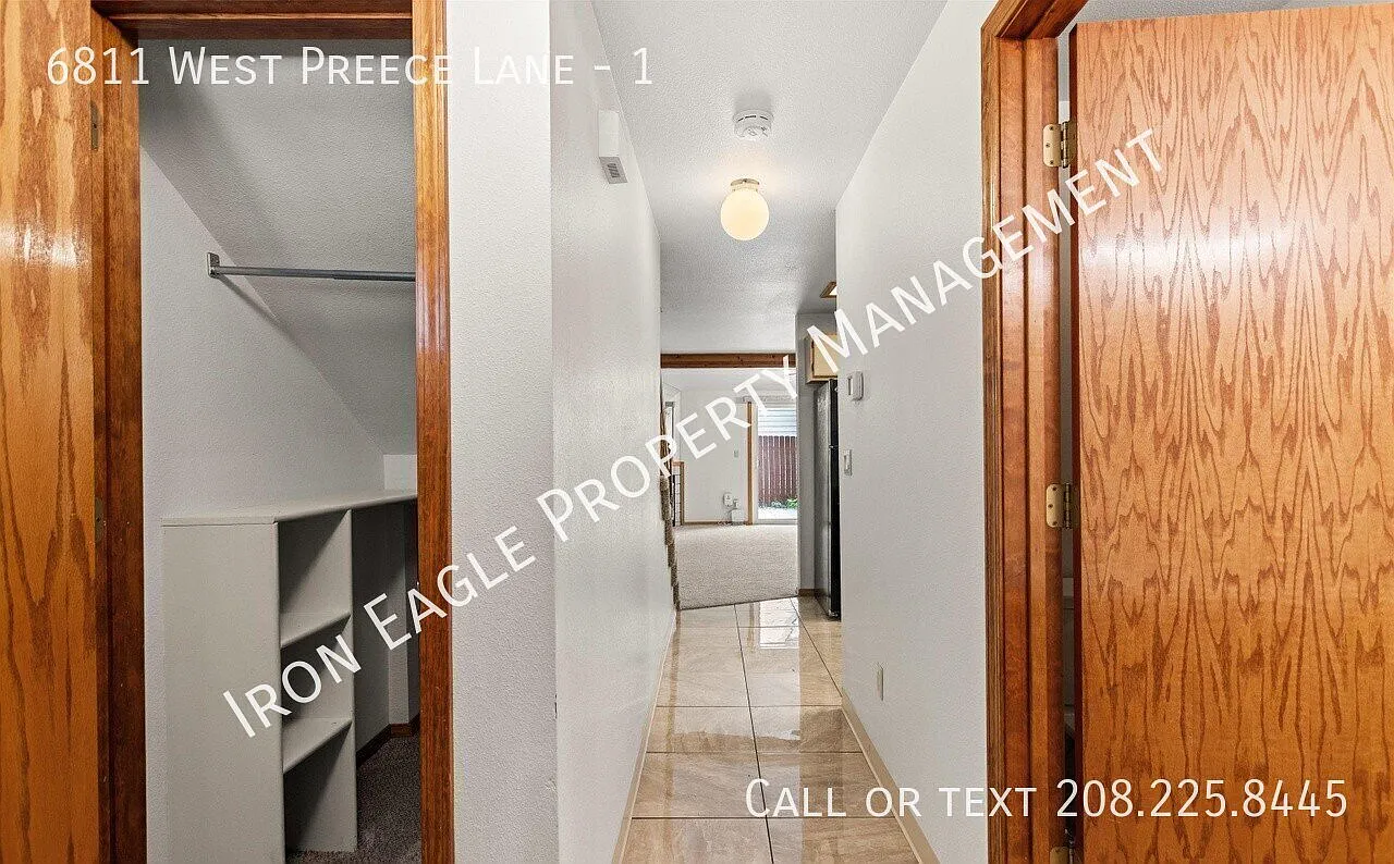 2 bed, 1.5 bath, 1124 sqft, $1,925 — Photo 2