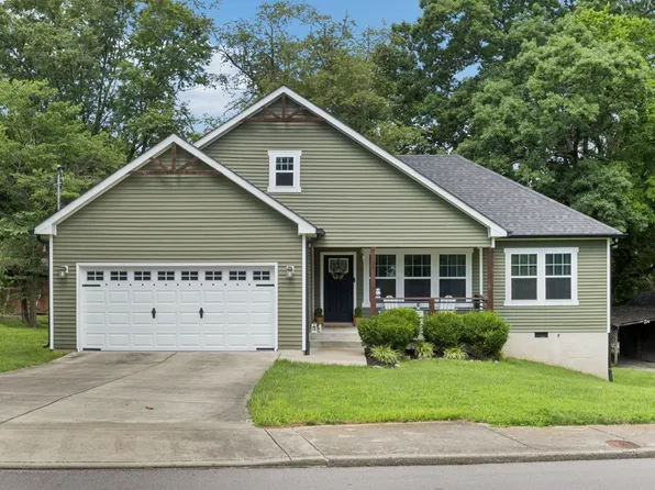 103 N Main St, Springfield, TN 37172