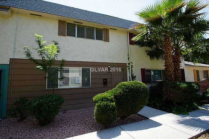 1st image of 721 Greenbriar Townhouse Way
