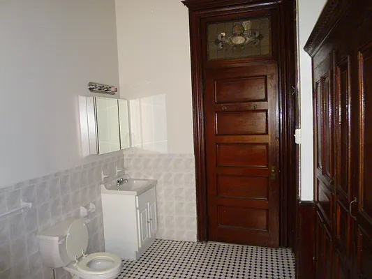 Rented by JK Dansar Corp | media 19