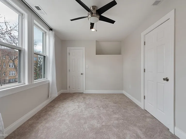 3420 W Shakespeare Ave — Photo 18