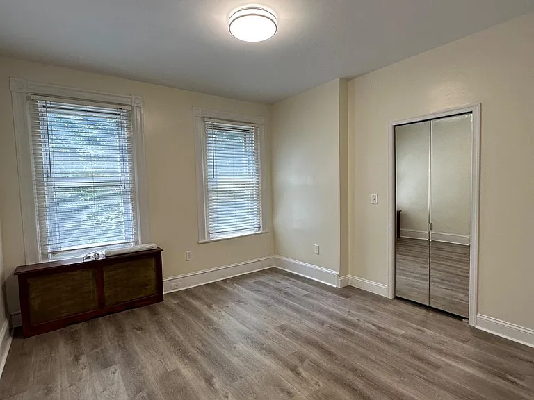 5030 Hazel Ave #2F — Photo 5