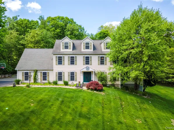 37 Sheryl Lane, Mahopac, NY 10541
