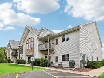 3360 East College AVENUE UNIT 2, Cudahy, WI, 53110
