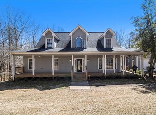 829 Swain Rd, Commerce, GA 30530