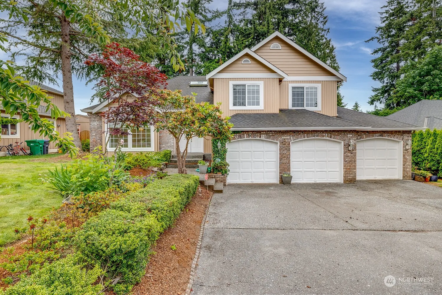 8704 44th Avenue W photo 1