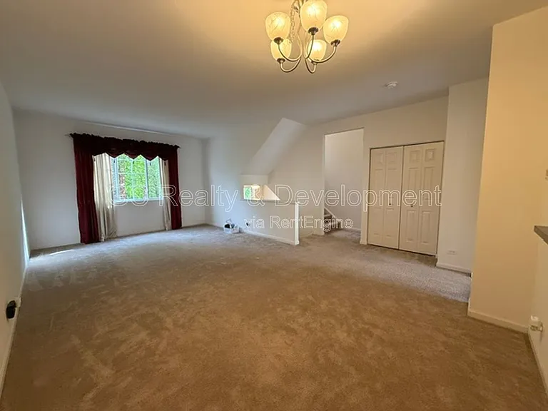 3398 Cameron Dr — Photo 2